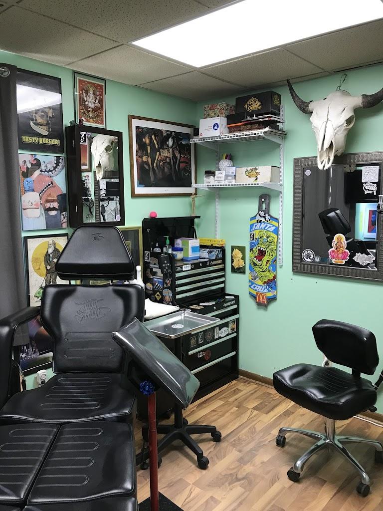 Mind Floss Tattoo Shop Inside in Madison, Wisconsin
