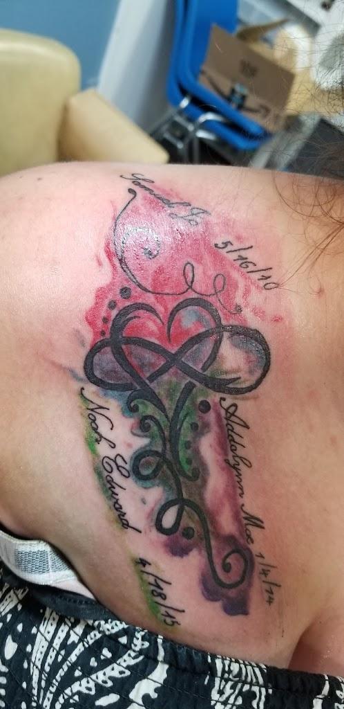Awesome Ink Tattoo in Beckley, West Virginia