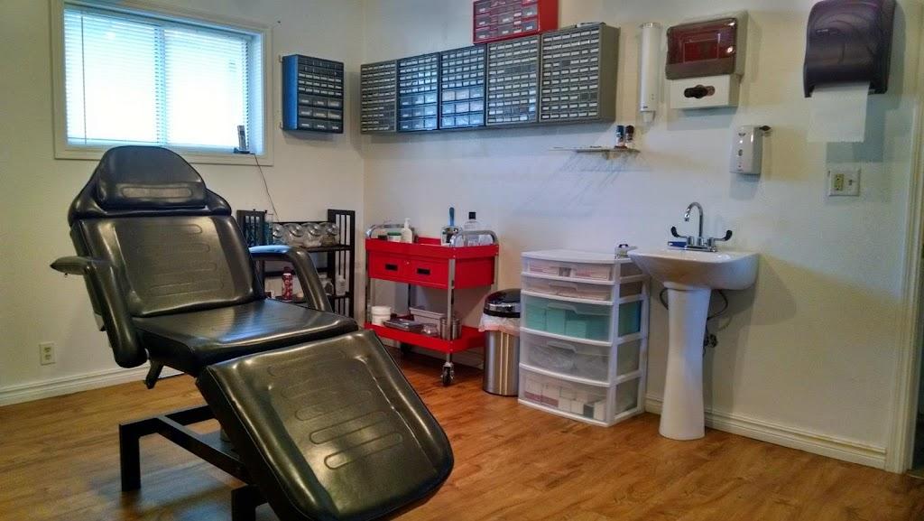 Mike's Piercing Parlor Inside in Russellville, Arkansas