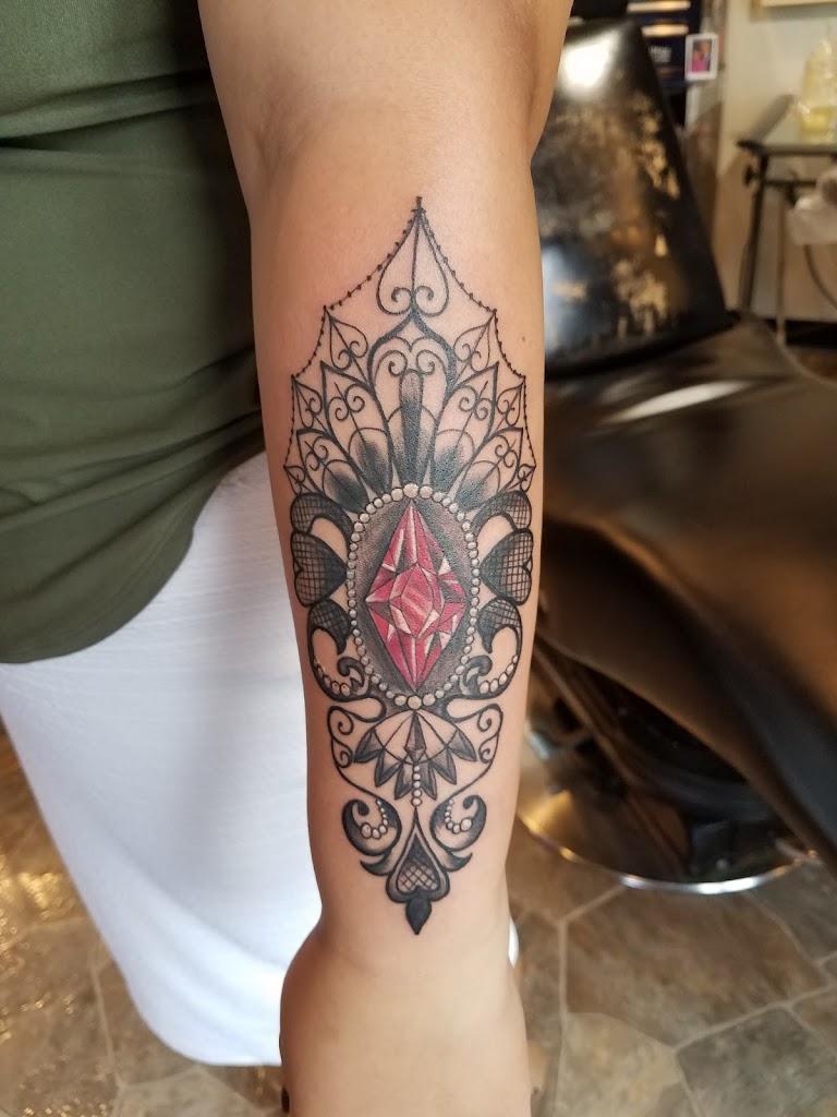 Skin Scribes Tattoo By owner in Menasha, Wisconsin