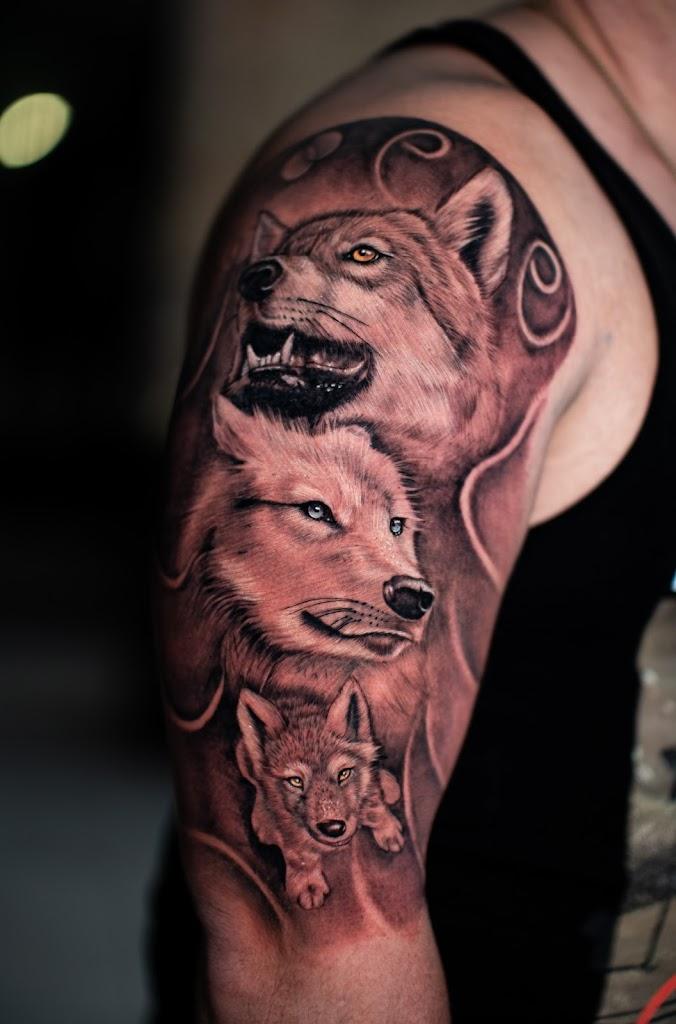 Fenix Tattoo Gallery By owner in Carrollwood, Florida