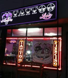 Tattoo Love & Body Piercing Co. Exterior in Los Angeles, California