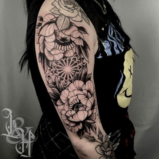 Love N Hate Elite Tattoo Studio