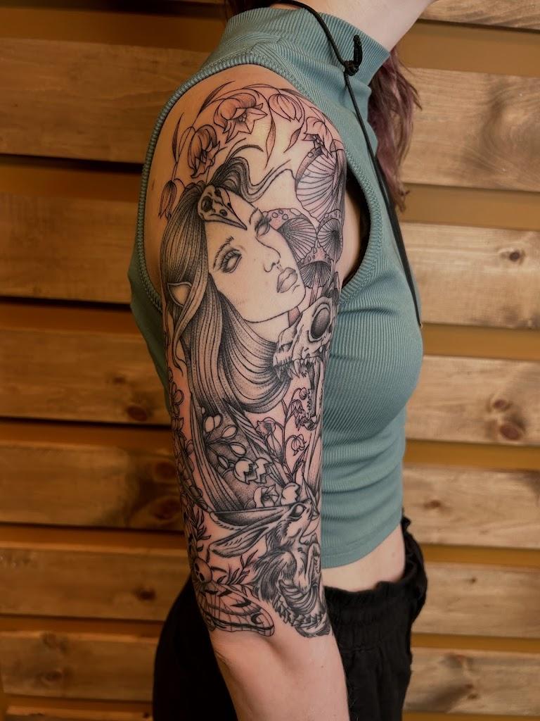 Gallery Thirty Two & Tattoo Company LLC Tattoo in South Windham, Connecticut