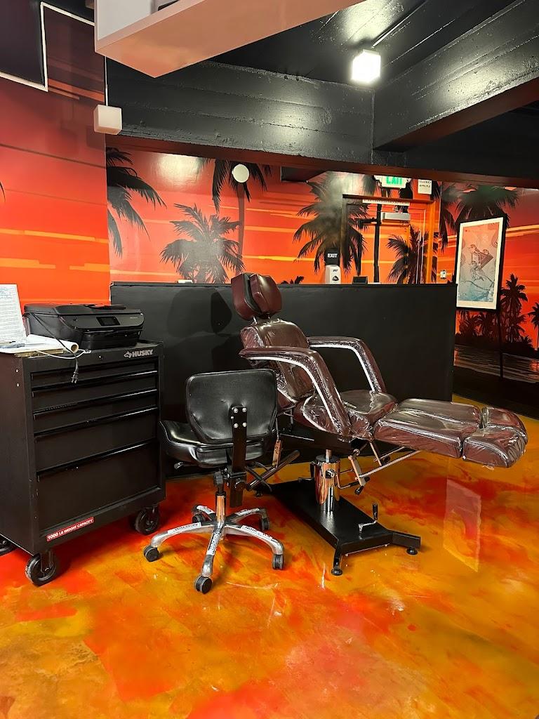Art Underground Tattoo Inside in Berkeley, California