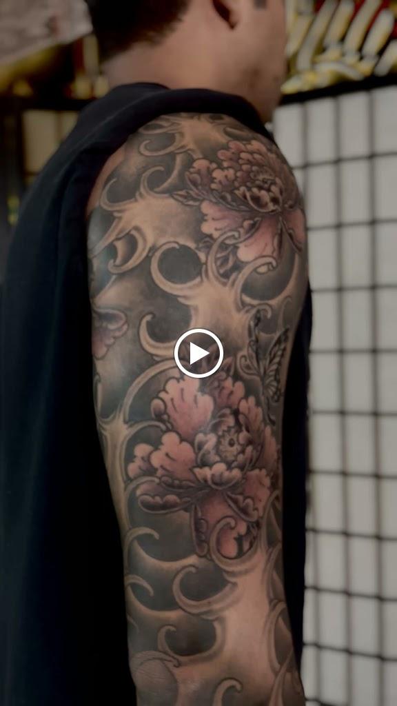 Lucky Dragon Tattoo Parlor Videos in Seattle, Washington