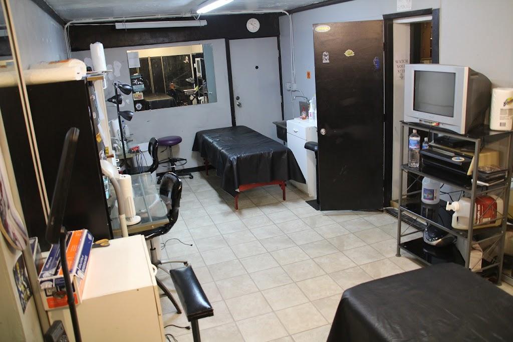 Rock Star Tattoos & Piercings Inside in Honolulu, Hawaii