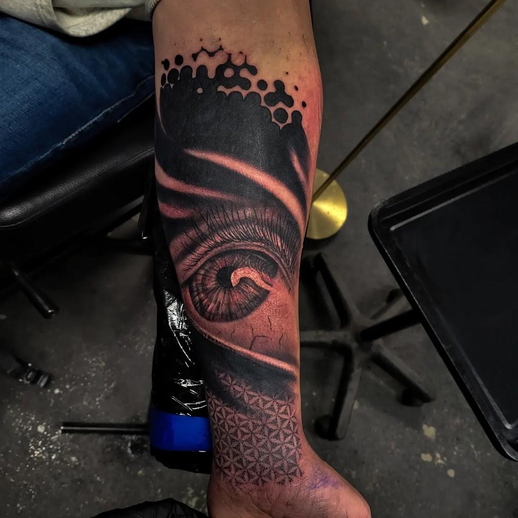 Disconnected Tattoo and Art Co.
