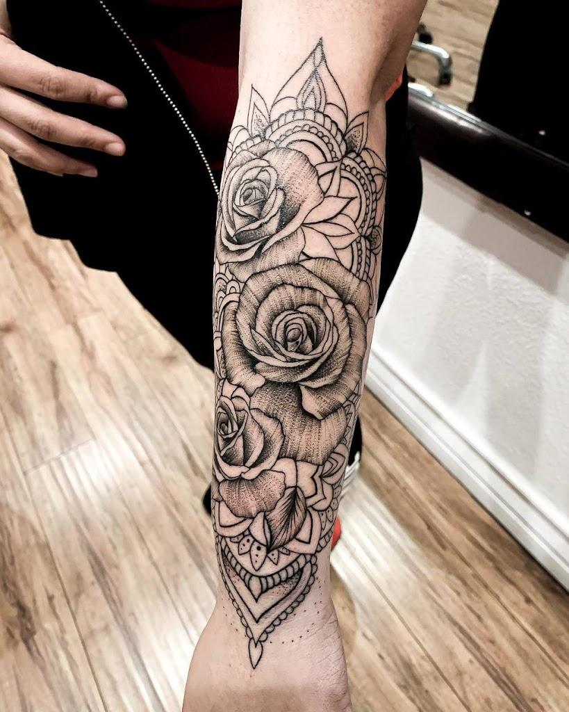 Hermosa Ink Collective: Tattoo & Piercing