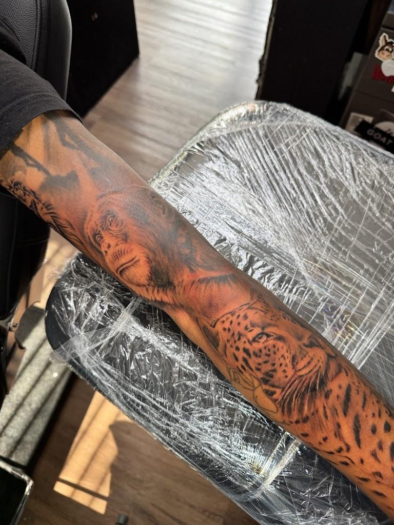 Artis Inks Tattoo - Clifton Latest in Cincinnati, Ohio