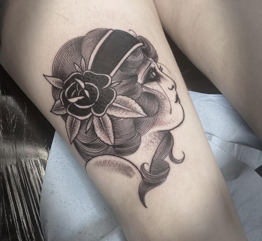 Aphotic Tattoo Studio & Artistry
