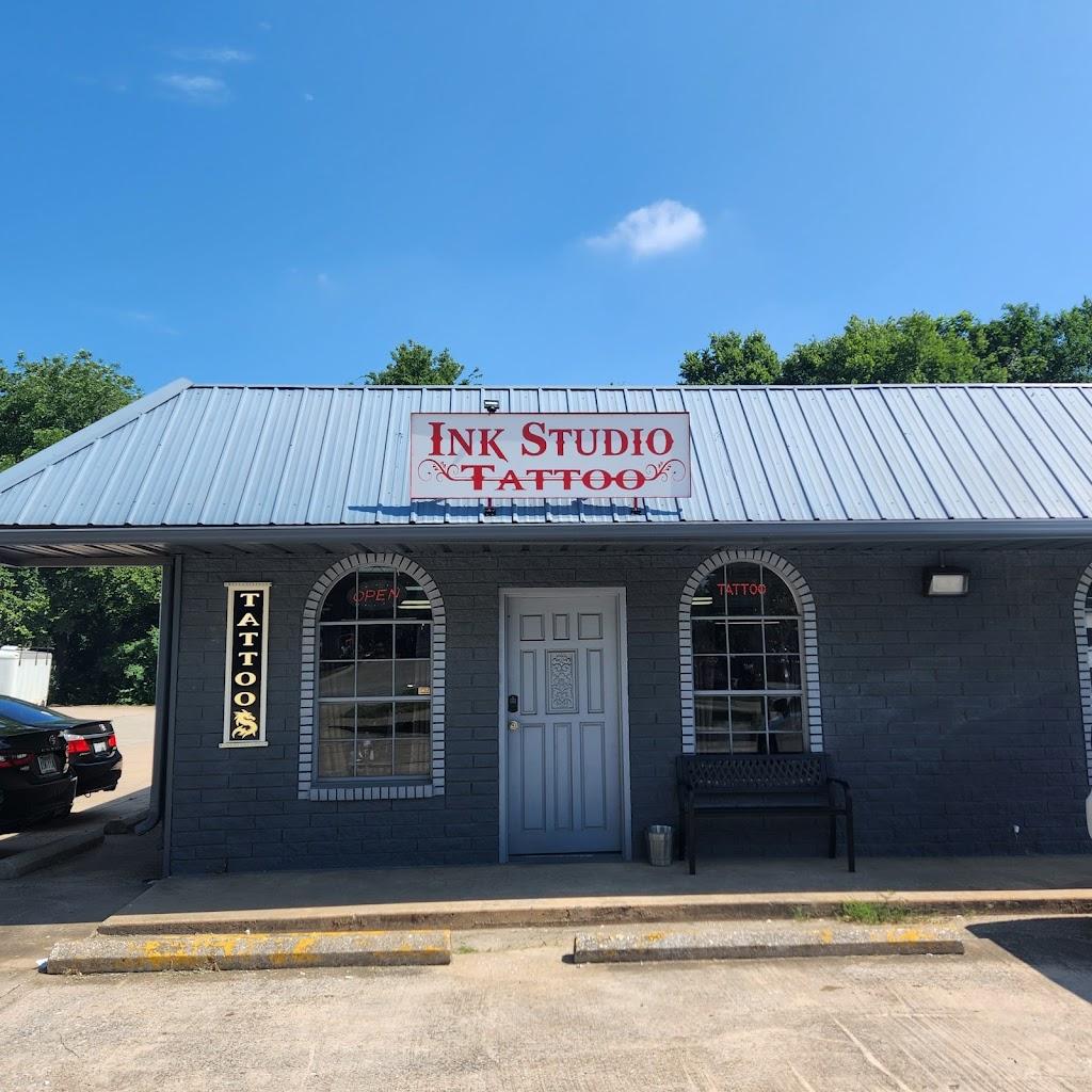 Ink Studio Tattoo Exterior in Fayetteville, Arkansas