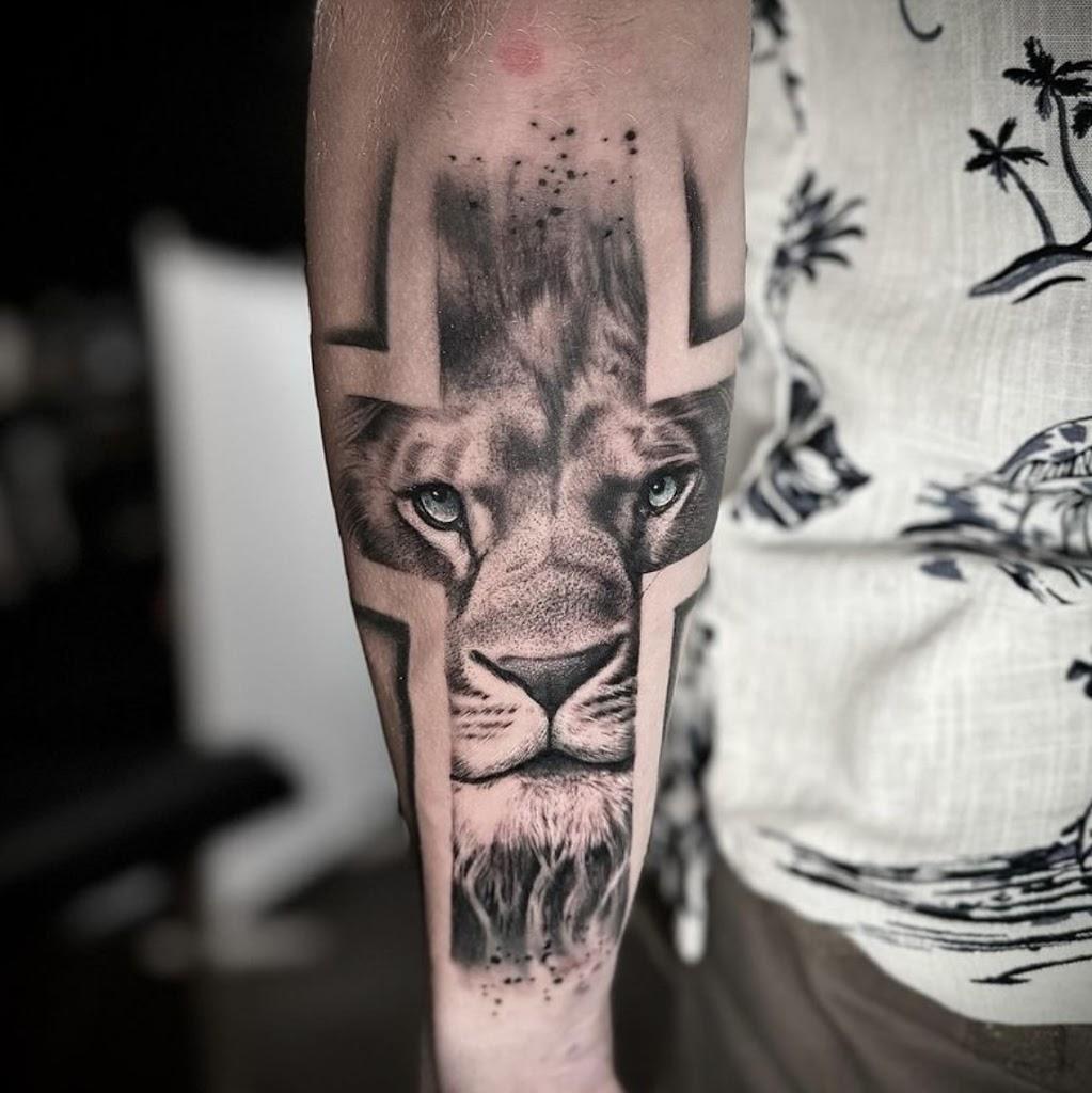 Red Kirin Tattoo