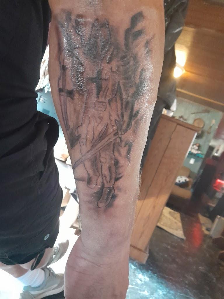 Big Kidz Ink Tattoo studio By owner in Martin City, Montana