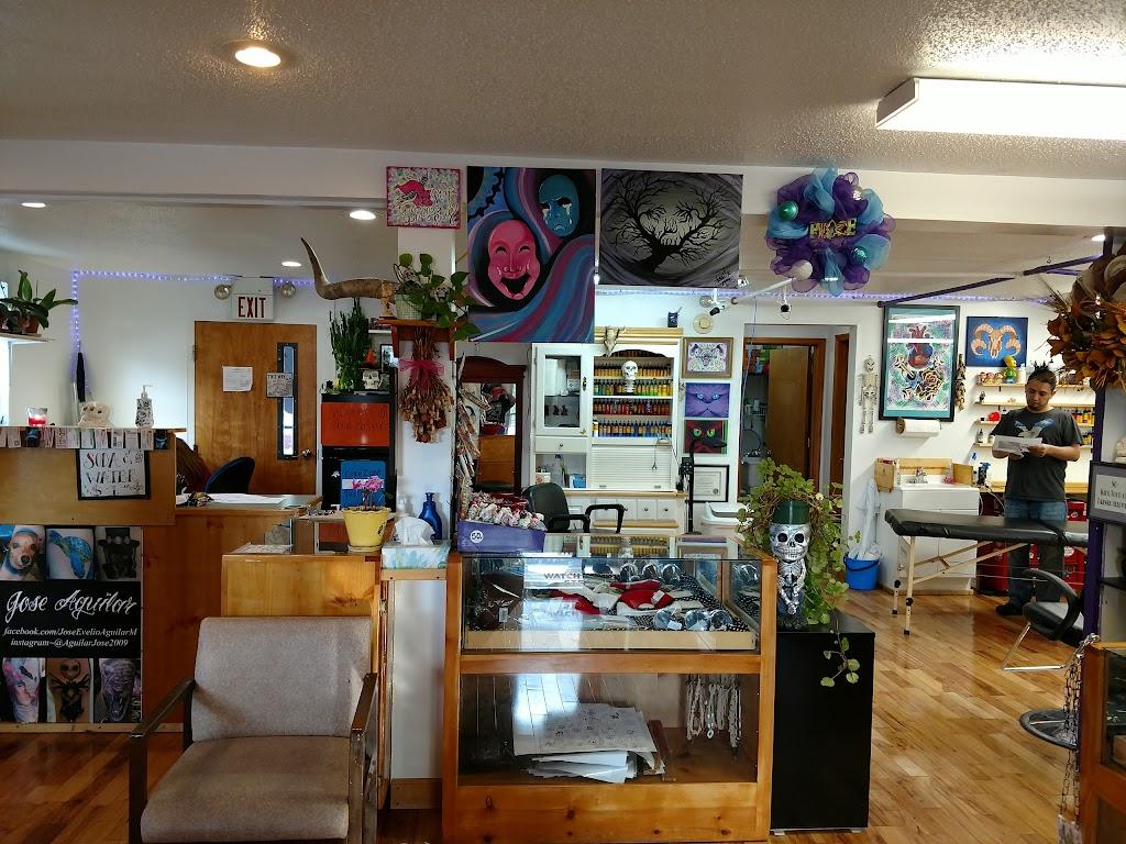 Ink Dreams Tattoo Inside in Morristown, Tennessee