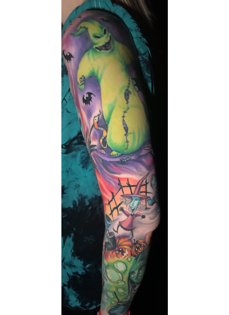 Aged In Oak Tattoo And Art Parlor Tattoo in Las Vegas, Nevada