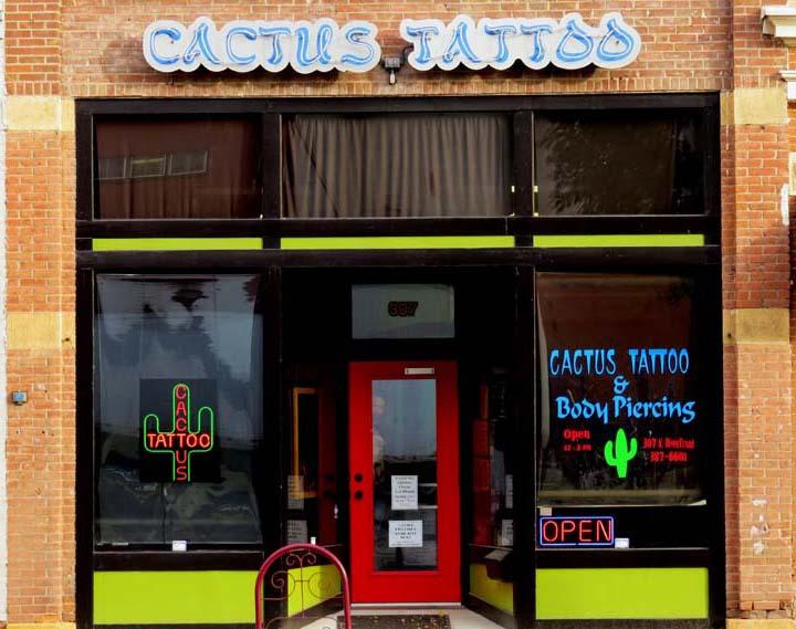 Cactus Tattoo & Body Piercing Exterior in Mankato, Minnesota