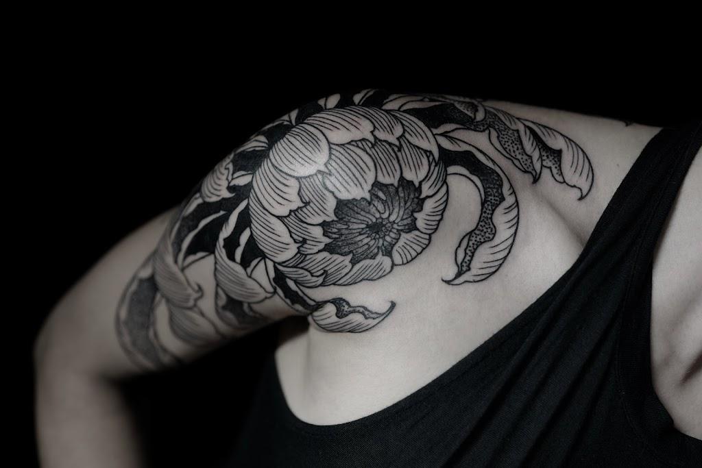 Froggy Style Ink By owner in Minneapolis, Minnesota