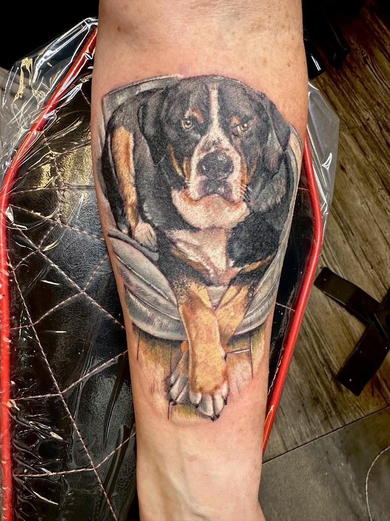 Homeward Tattoo and Body Piercing