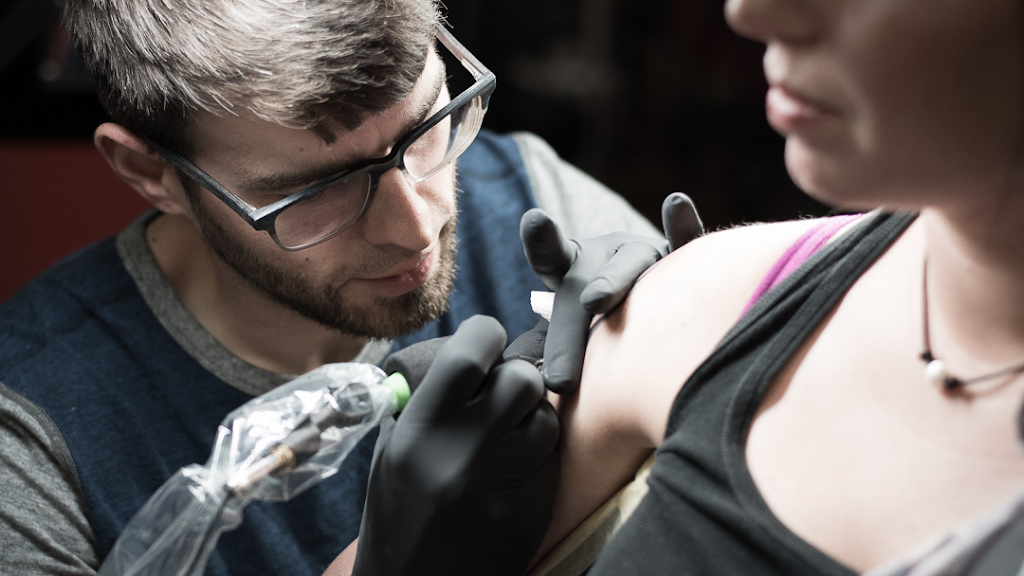 Stacey Dickson Tattooing