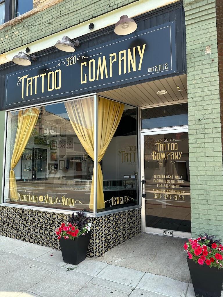 920 Tattoo Company Exterior in Oshkosh, Wisconsin