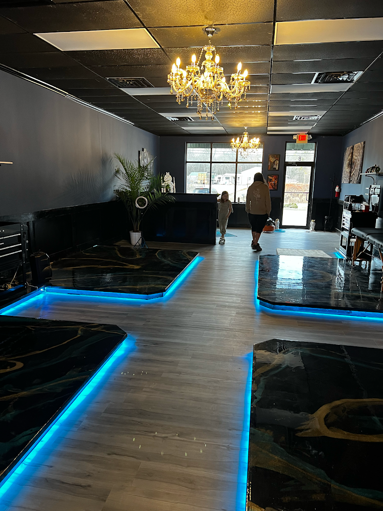 Fallen Raven Inside in Simpsonville, South Carolina