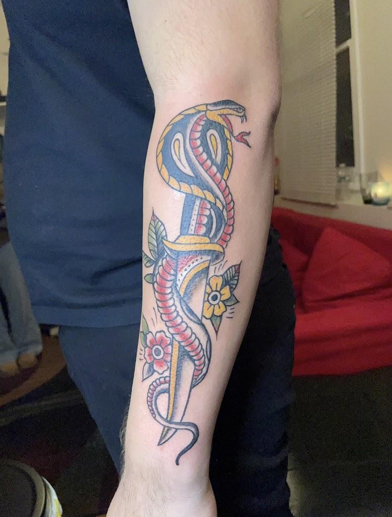 Refinery7 Tattoo Piercing