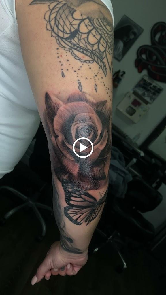 California Rose Tattoo Gallery Tattoo in Anaheim, California