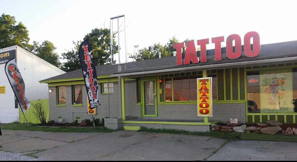Lucky Lizzard Tattoo, LLC. Exterior in Tulsa, Oklahoma