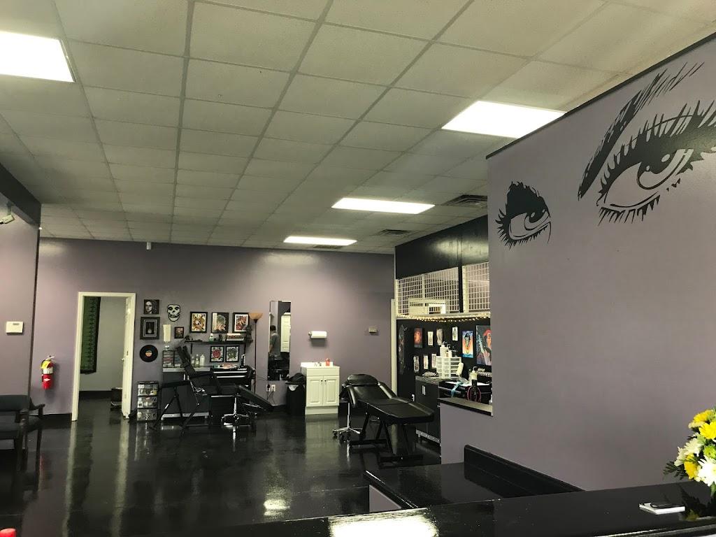 Embody Art Tattoo Studio Inside in Tifton, Georgia