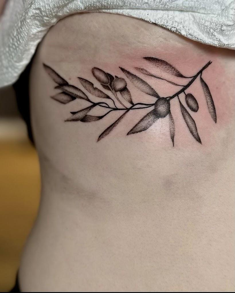 Black Hearts Tattoo and Body Piercing Tattoo in Huntsville, Alabama