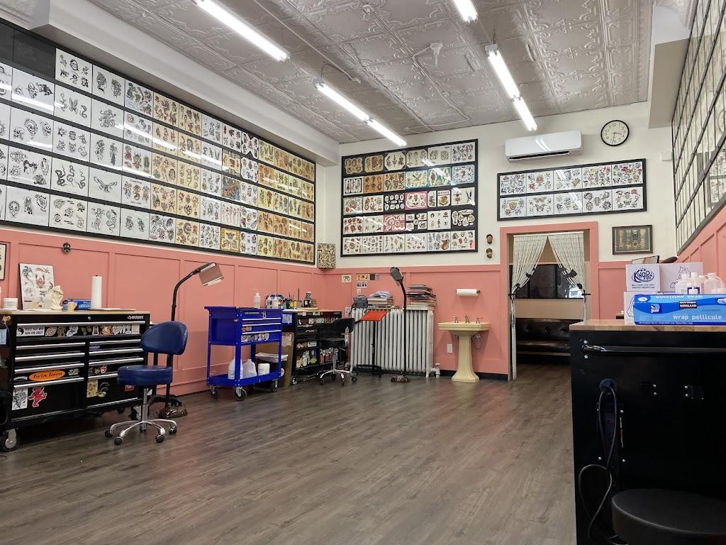 Tattoo Spirit Inside in Minneapolis, Minnesota