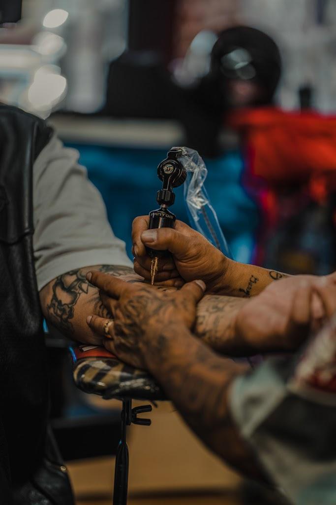 Lucky Van's Tattoo - Tattoo Shop San Francisco Tattoo in San Francisco, California