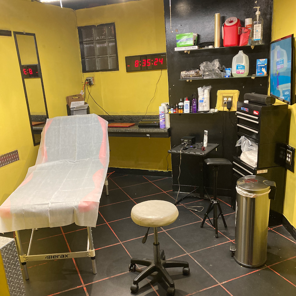 Unlimited Ink Tattoos Inside in La Vista, Nebraska
