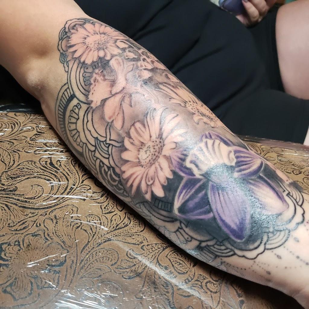 Rabbit Hole Tattoo Studio By owner in Albuquerque, New Mexico