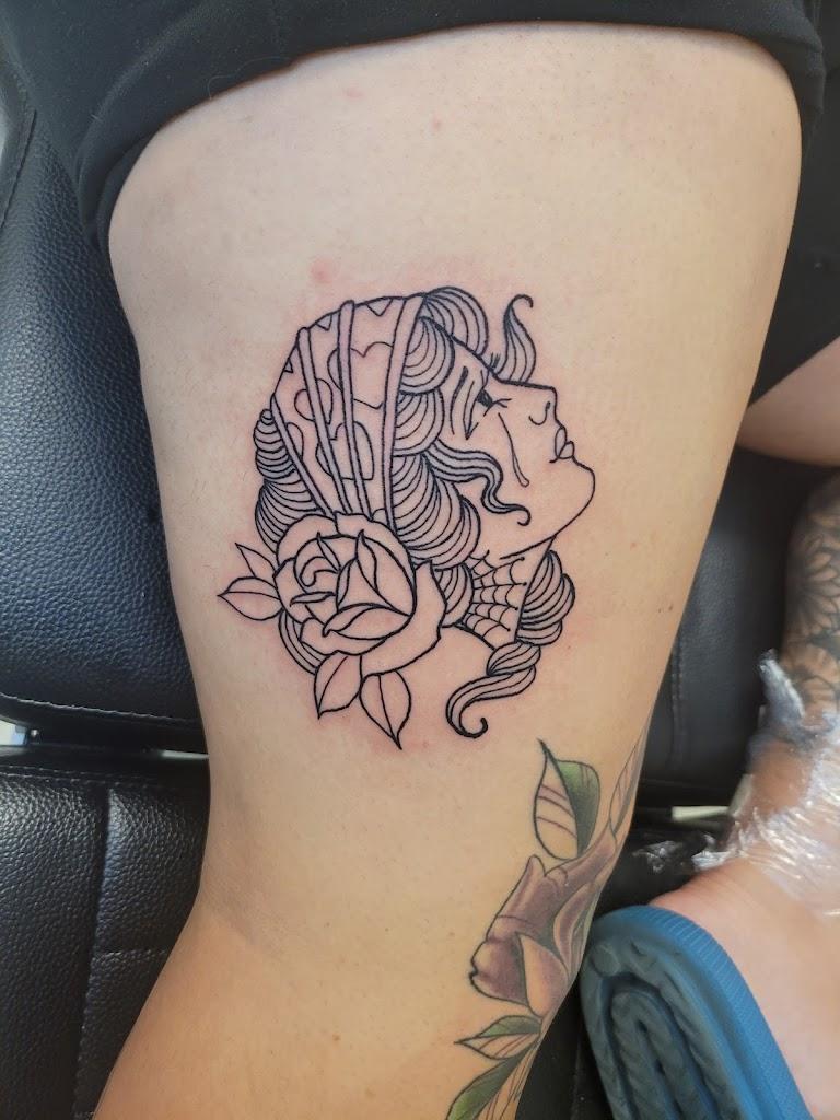 Tooth & Nail Tattoo & Piercing