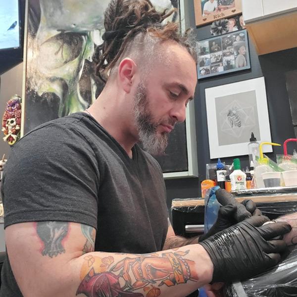 Red Skies Collective Tattoo in Groton, Connecticut