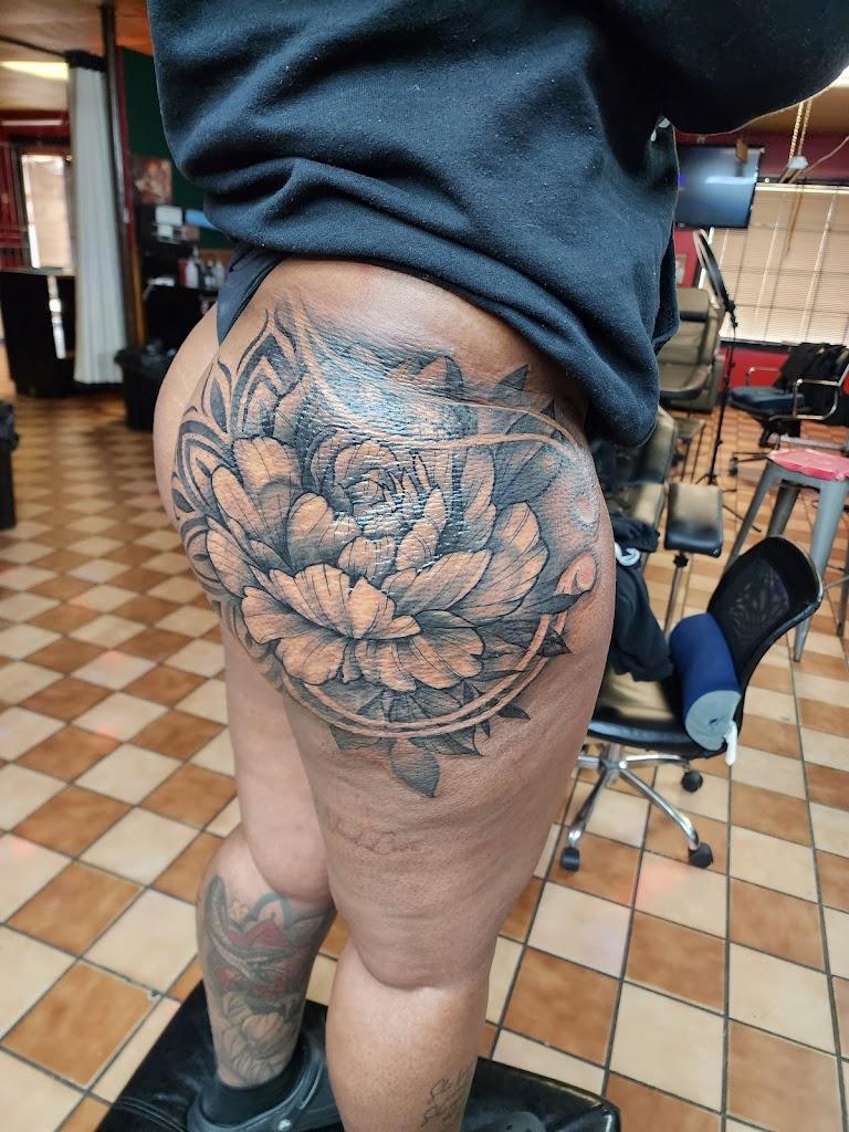 Full Circle Tattoos