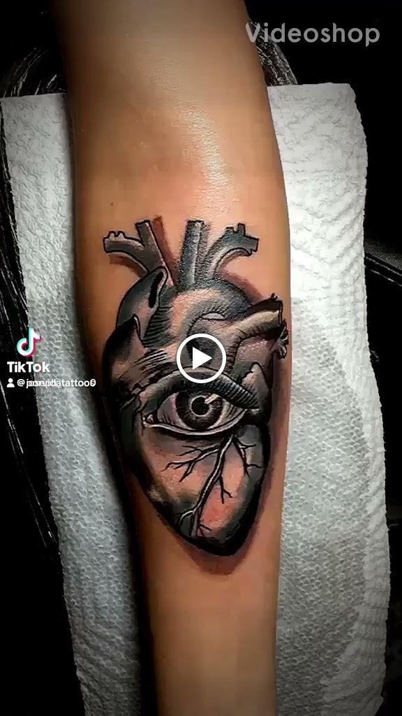Por vida tattoos