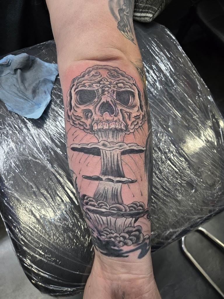 Addictive Ink tattoo and piercing studio Latest in Kimball, Tennessee