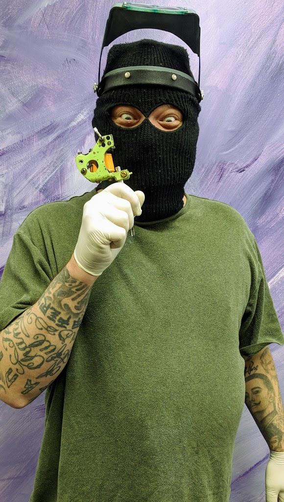Crown Custom Tattoo Studios (Tattoos,Piercings,Supplies)