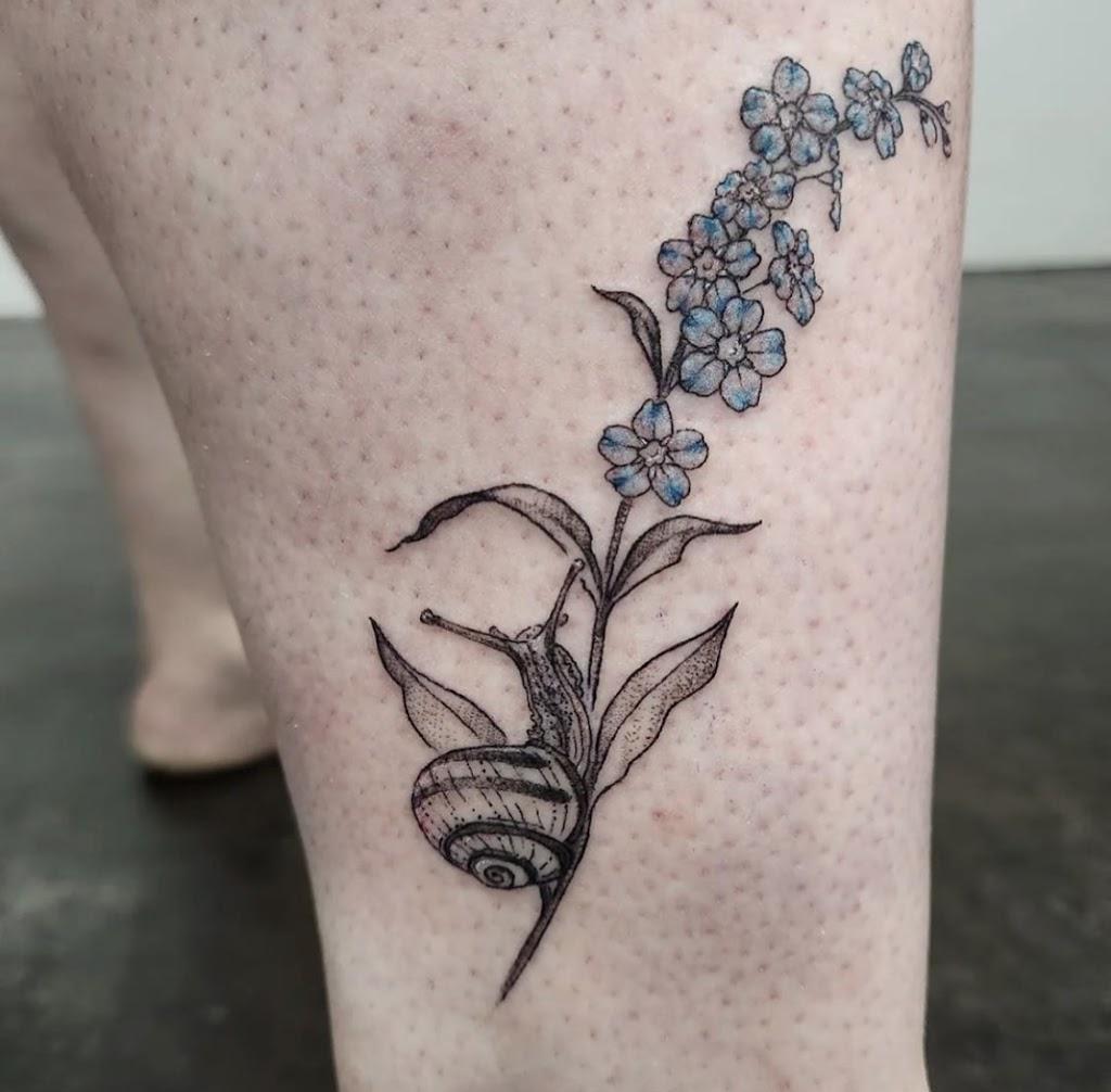 Tattoo Nouvelle By owner in Cottage Grove, Oregon