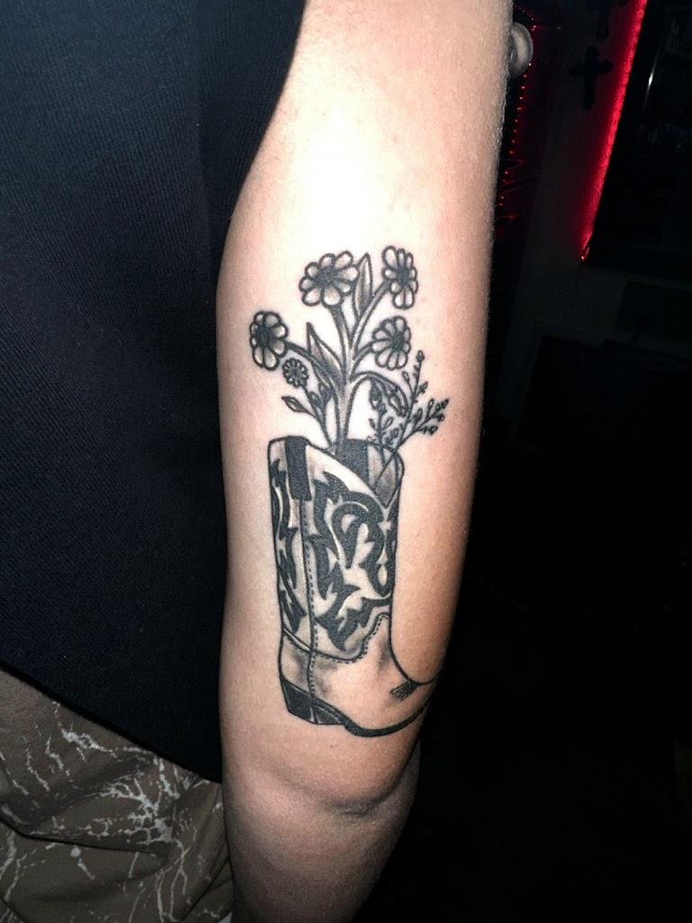 Rennegade Ink Tattoo in Visalia, California