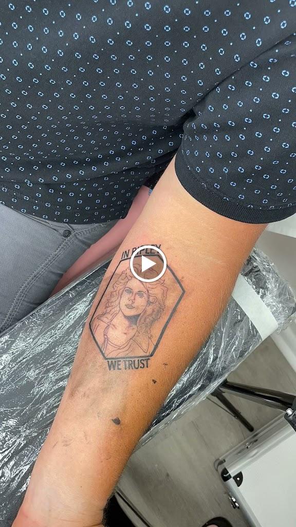 Forever Yours Tattoo and Piercing Tattoo in Brandon, Florida