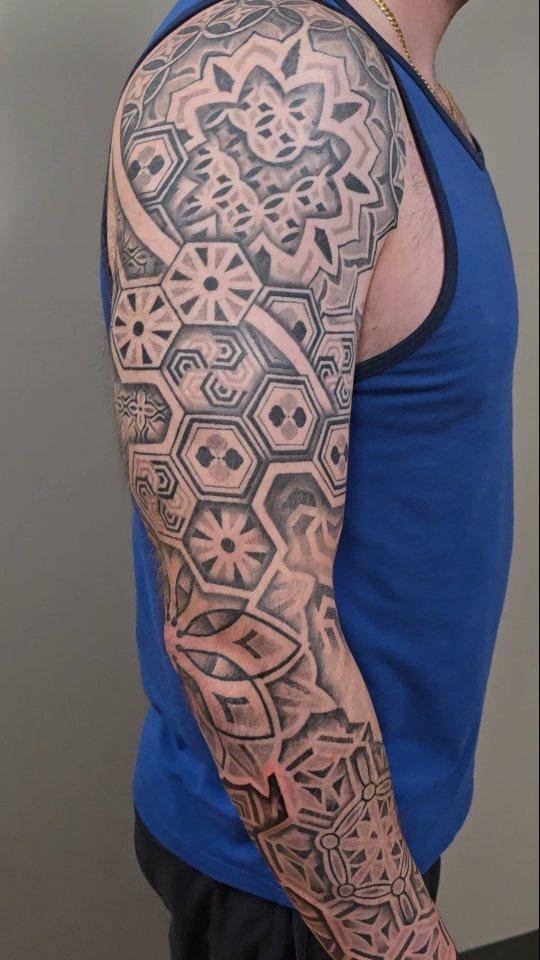 Collective Hive Tattoo Latest in Omaha, Nebraska