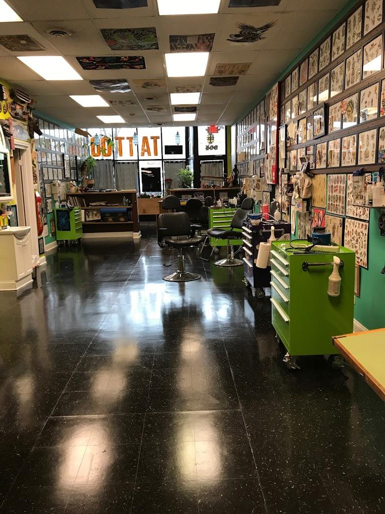 Brown Brothers Tattoo Inside in Chicago, Illinois