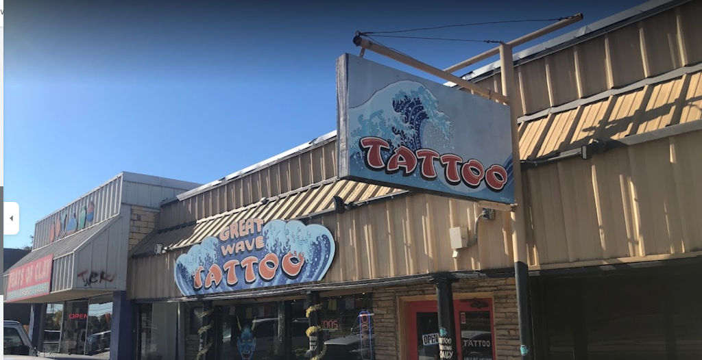 Great Wave Tattoo Exterior in Austin, Texas
