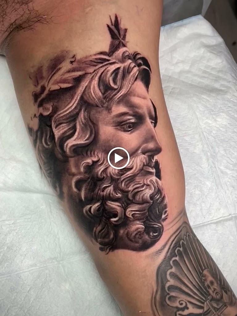 Nautilus tattoo Videos in Los Angeles, California
