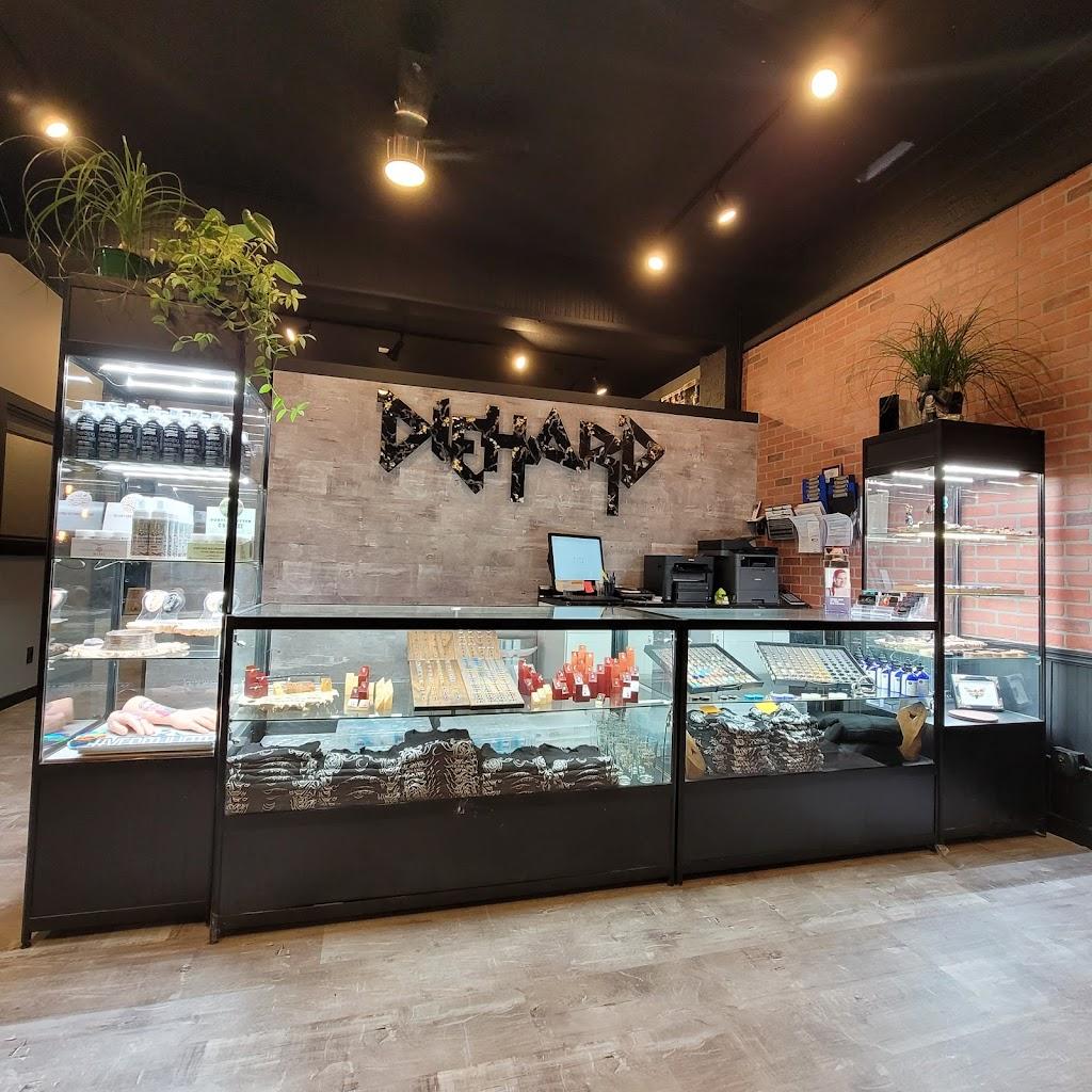 DieHard Piercing & Tattoo Studio Inside in Albany, Oregon