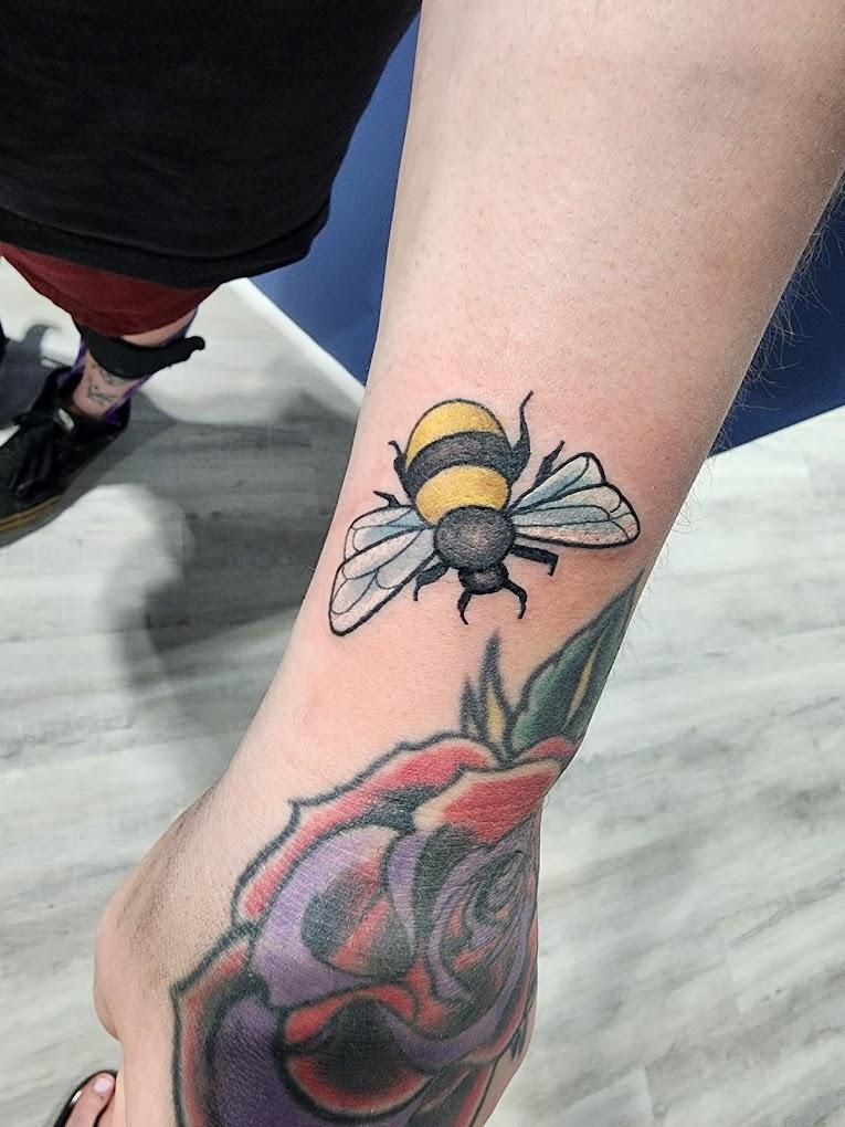 Dusk Till Dawn Tattoo, Piercing & Art Gallery